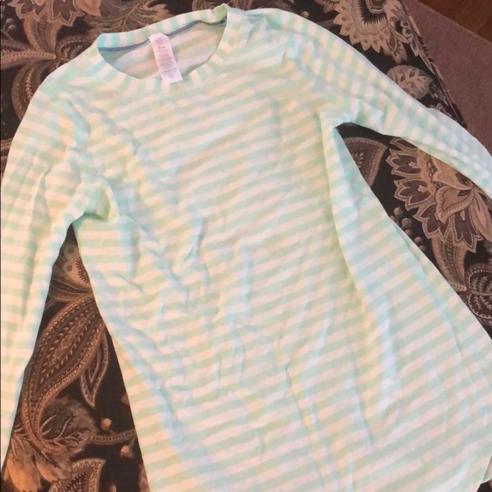 Ivivva greens and white stripe top
